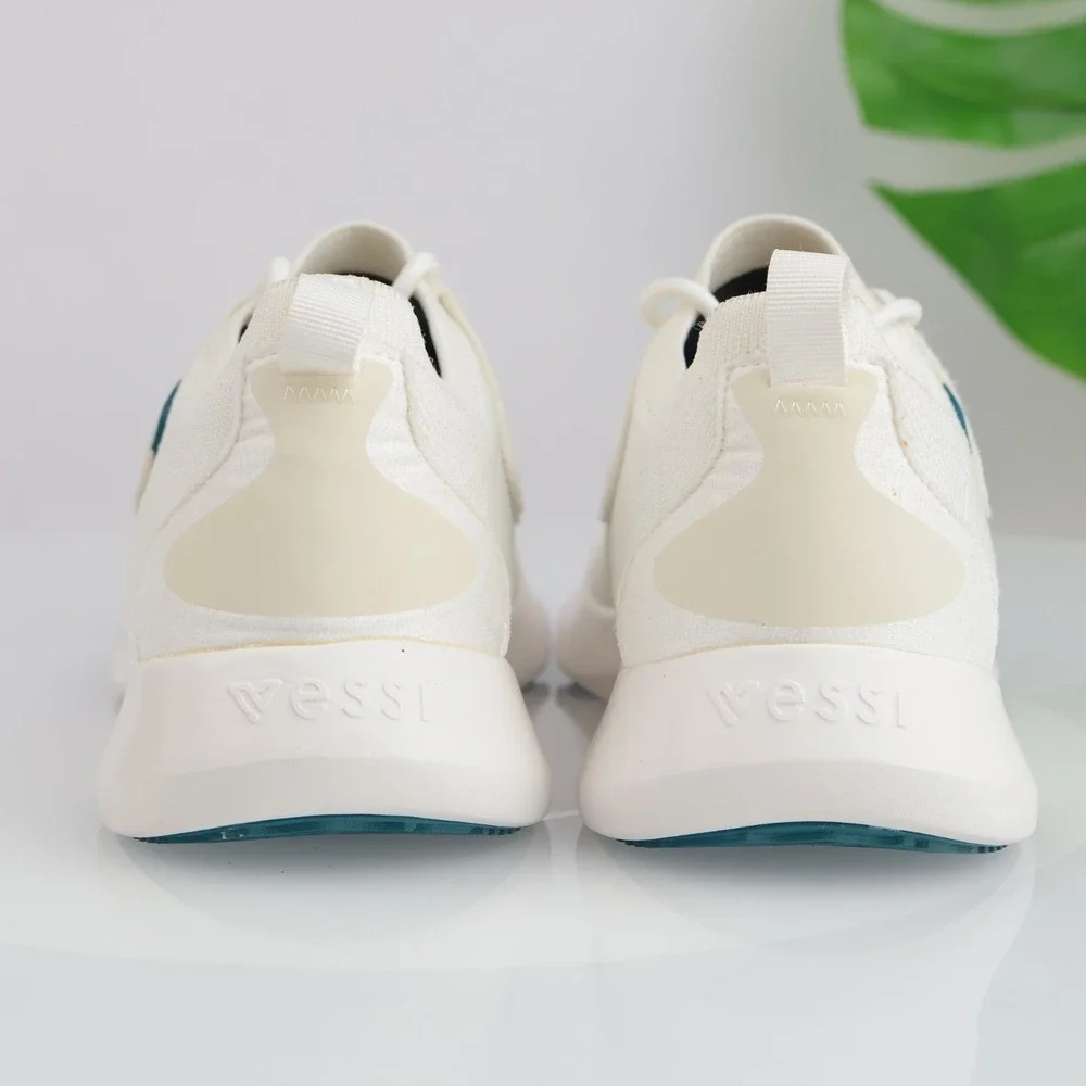 Vessi Womens Everyday 2.0 Move Sneaker Size 9 Waterproof White Knit Lace Up Shoe